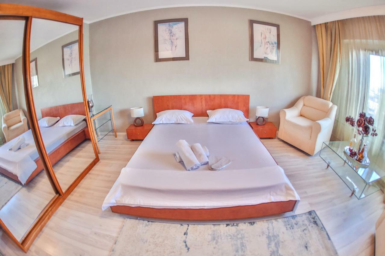 Dream Residence Romantic Bucureşti Ngoại thất bức ảnh