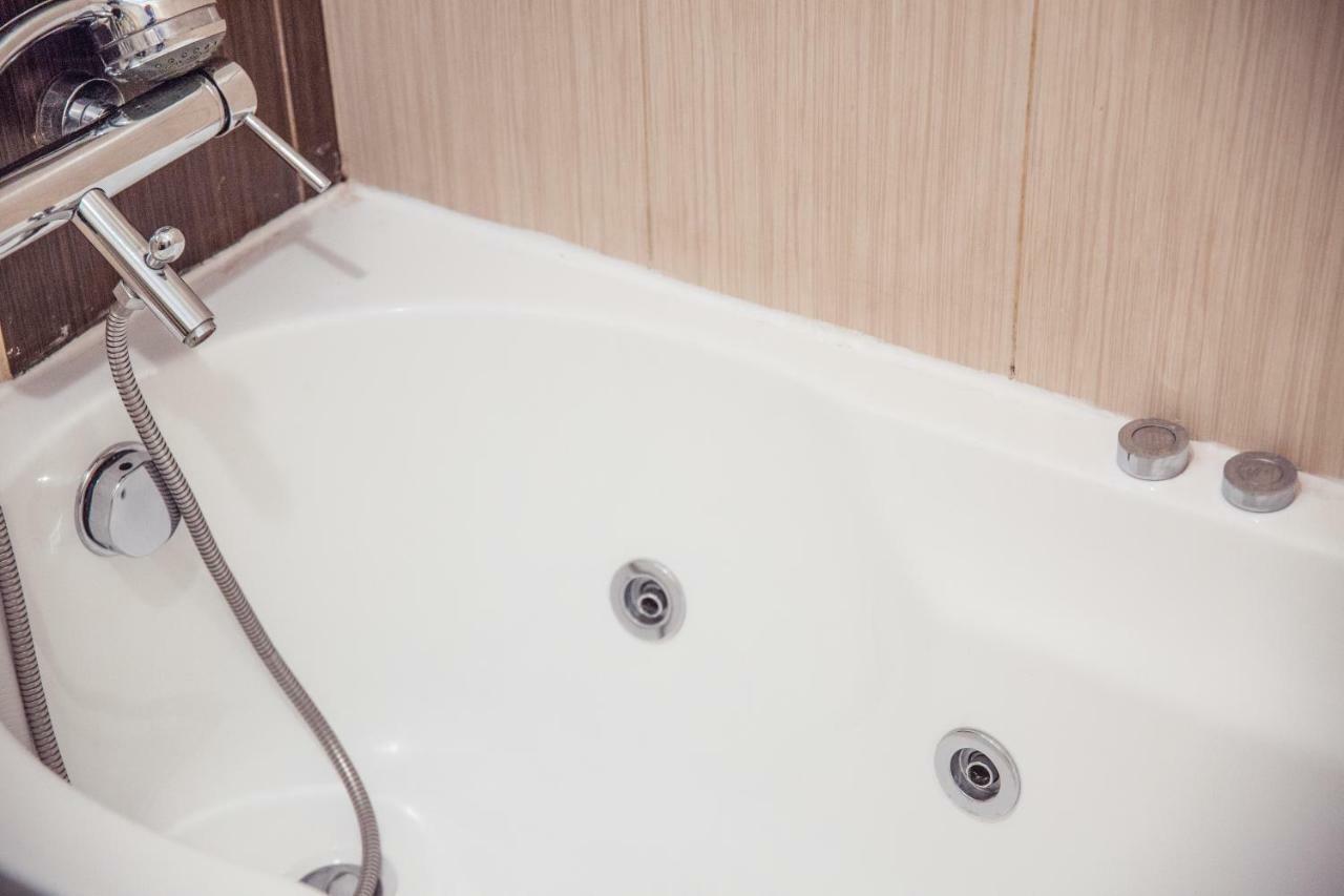 Dream Residence Romantic Bucureşti Ngoại thất bức ảnh