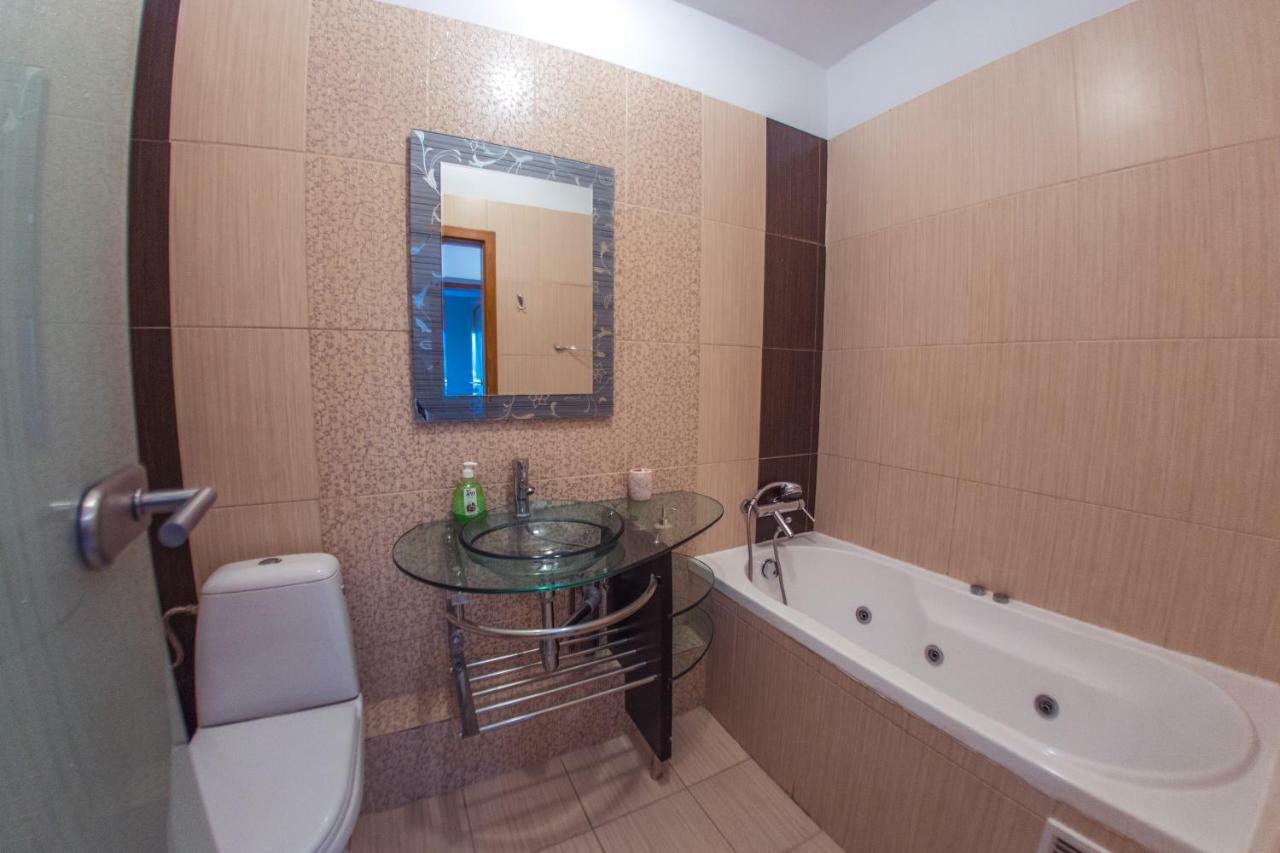 Dream Residence Romantic Bucureşti Ngoại thất bức ảnh